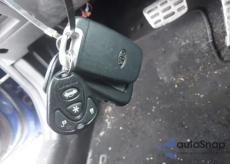 2013 Kia Optima Sx z USA, uszkodzony, nr VIN 5XXGR4A62DG195618